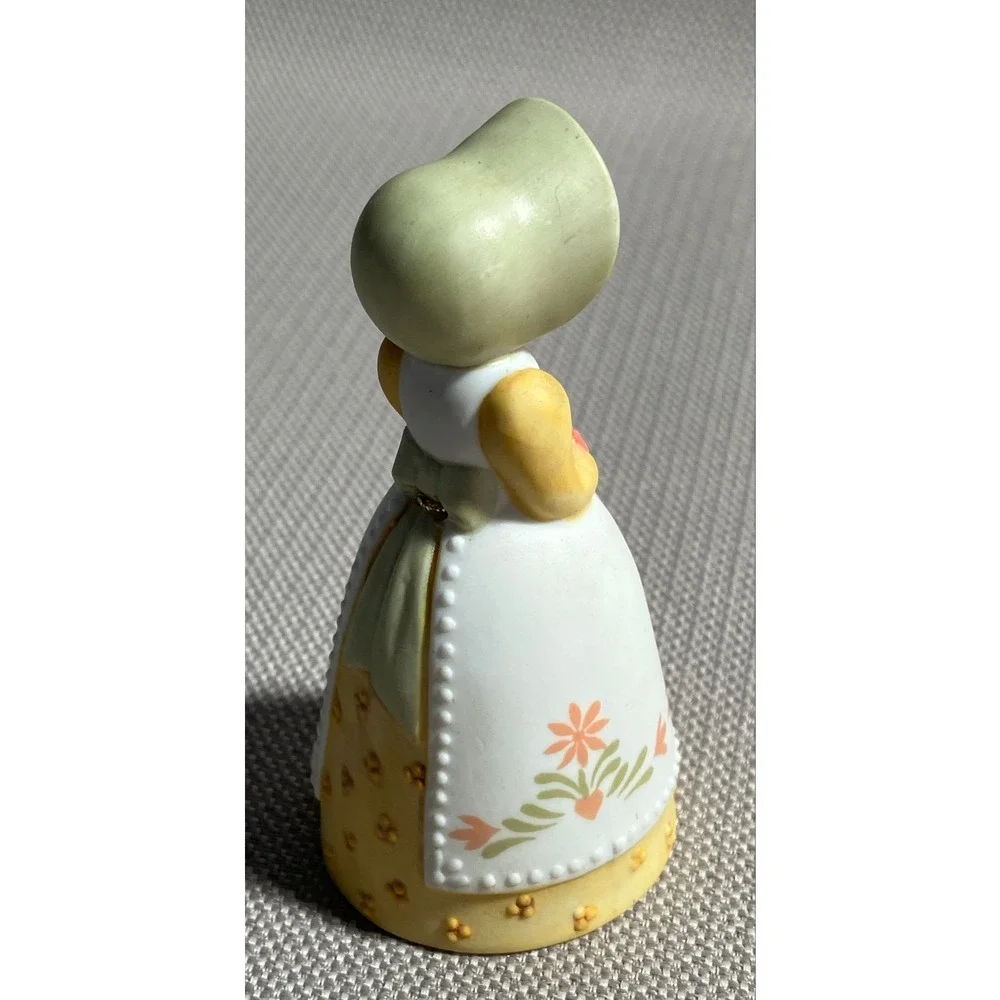 Avon Porcelain Bell Lot 1985 Bonnet Girl‎ Flowers 1984 Bunny 1983 Pixie